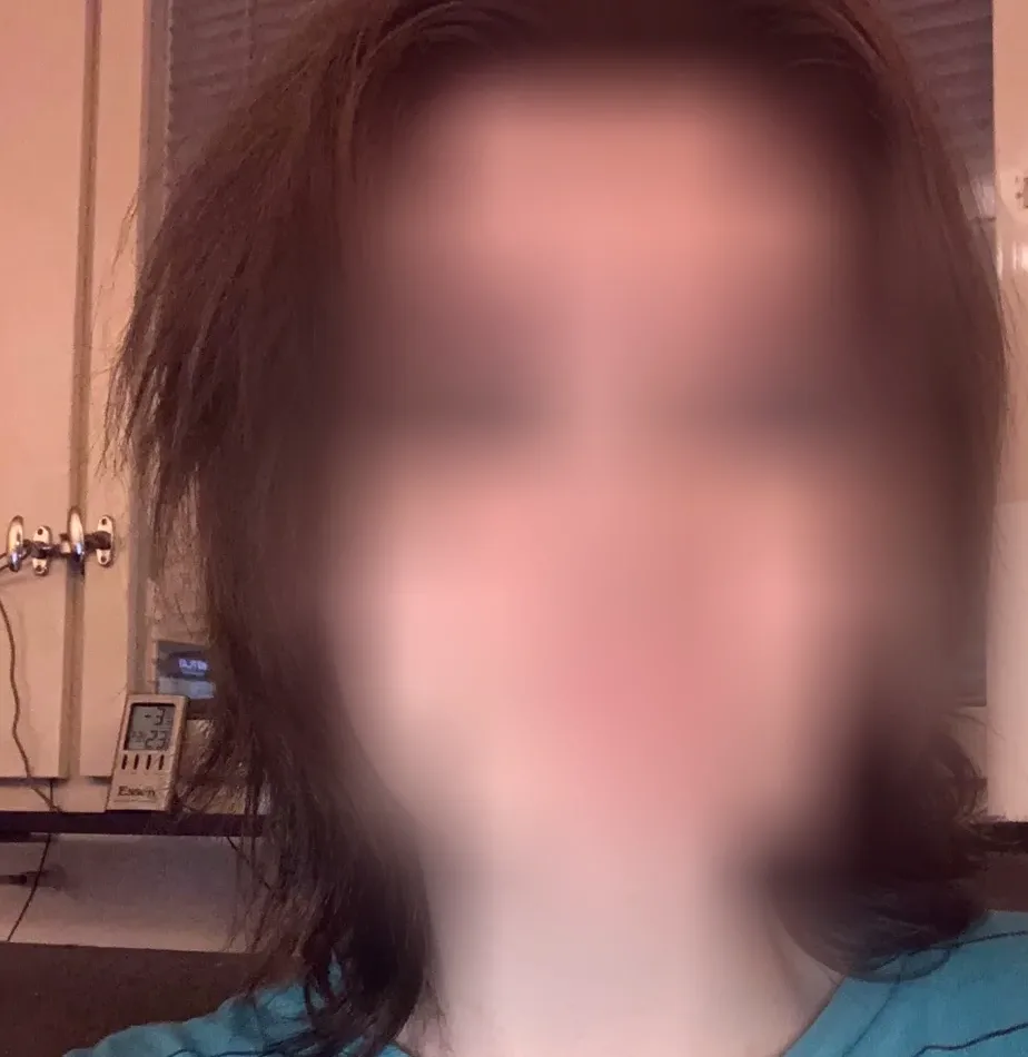 Ada, 29