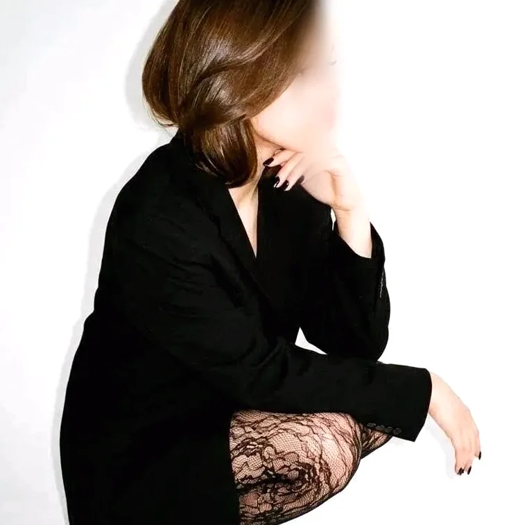 Evie, 19