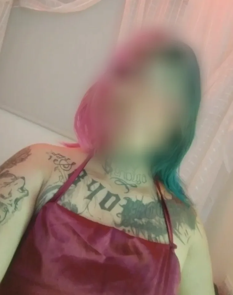 Neha, 32